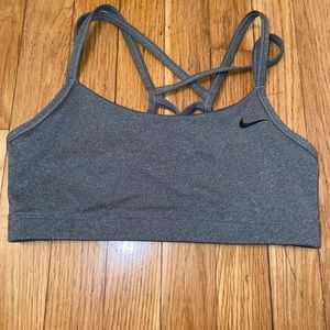 M gray Nike sports bra never worn